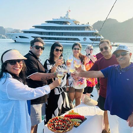Hotel Scarlet Pearl Cruises - Wonder On Lan Ha Bay Ha Long Exterior foto