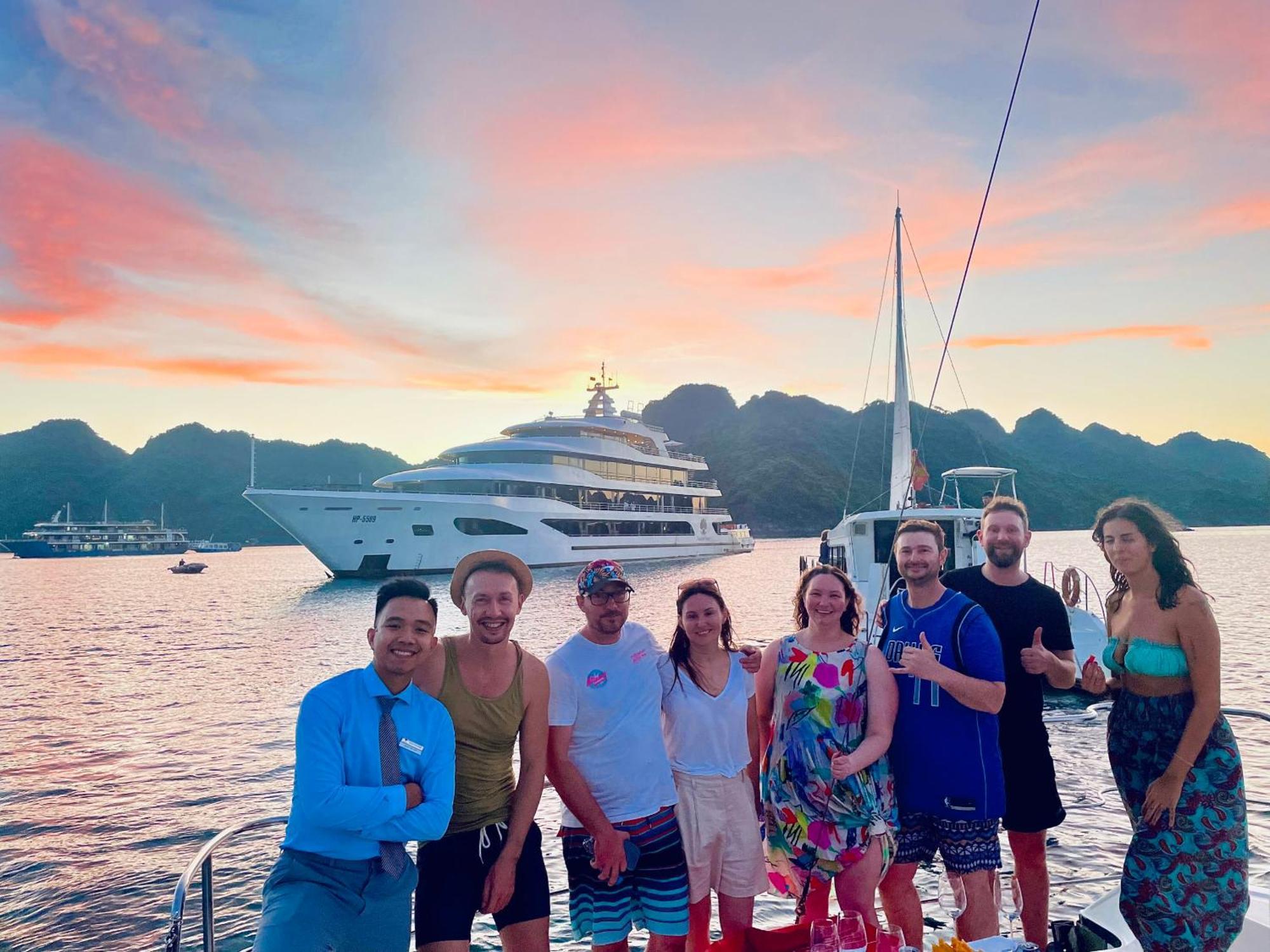 Hotel Scarlet Pearl Cruises - Wonder On Lan Ha Bay Ha Long Exterior foto