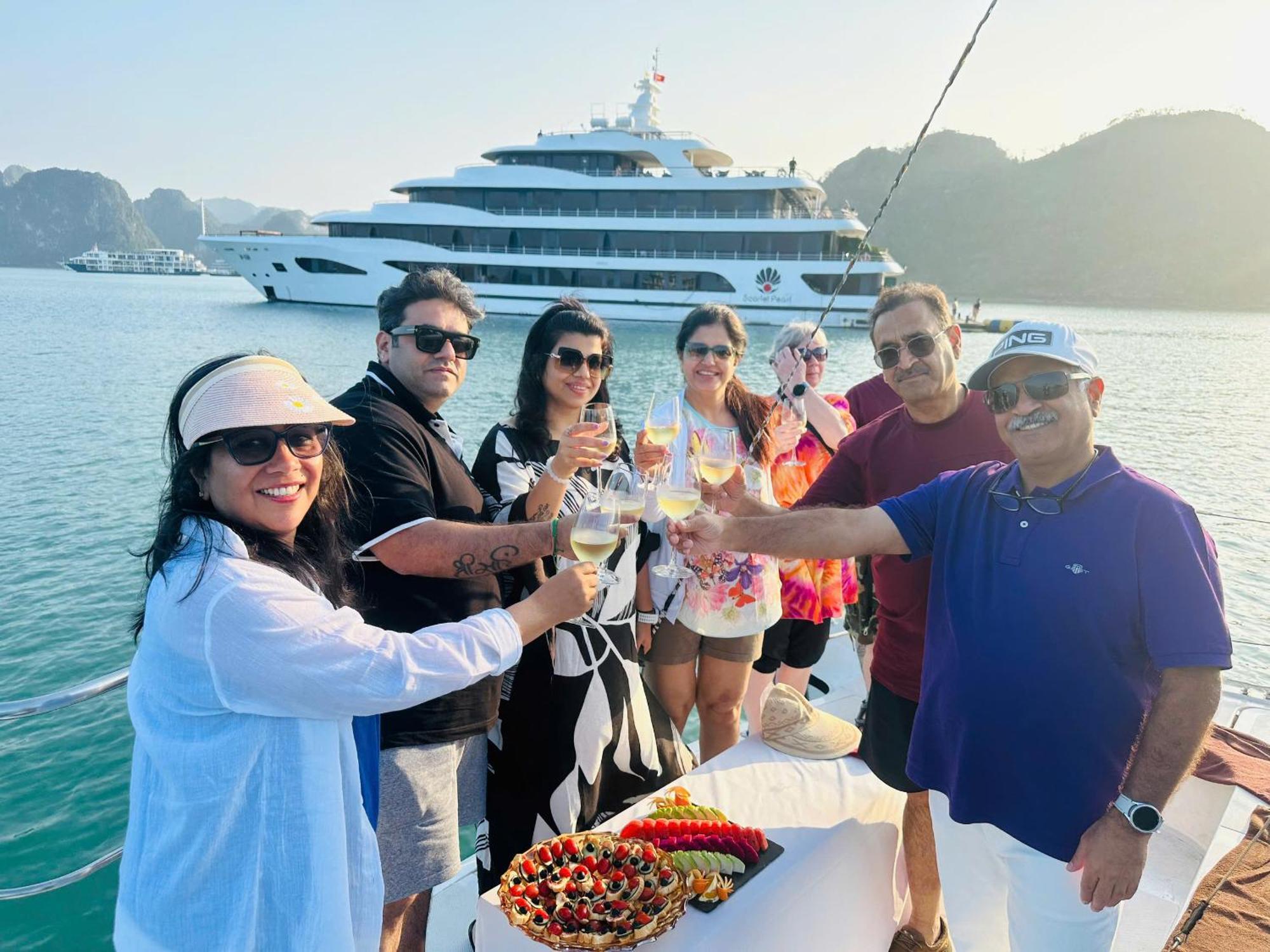 Hotel Scarlet Pearl Cruises - Wonder On Lan Ha Bay Ha Long Exterior foto